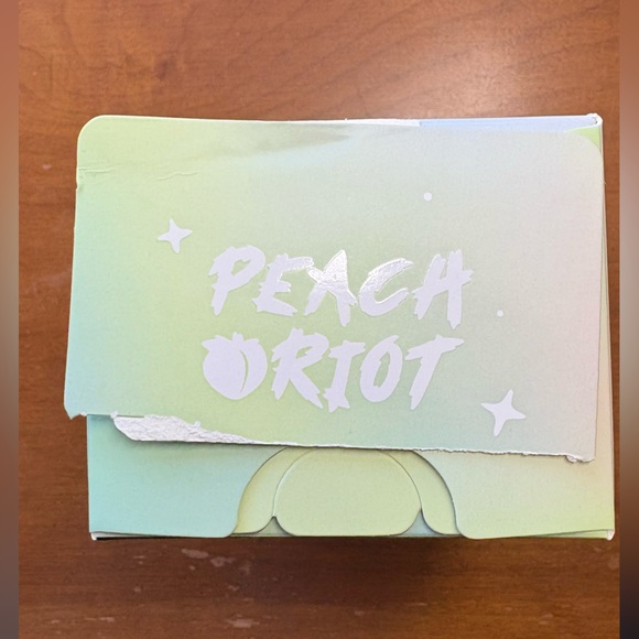 Peach Riot Punk Fairy Figure: Frankie Lily Pad - Picture 10 of 16